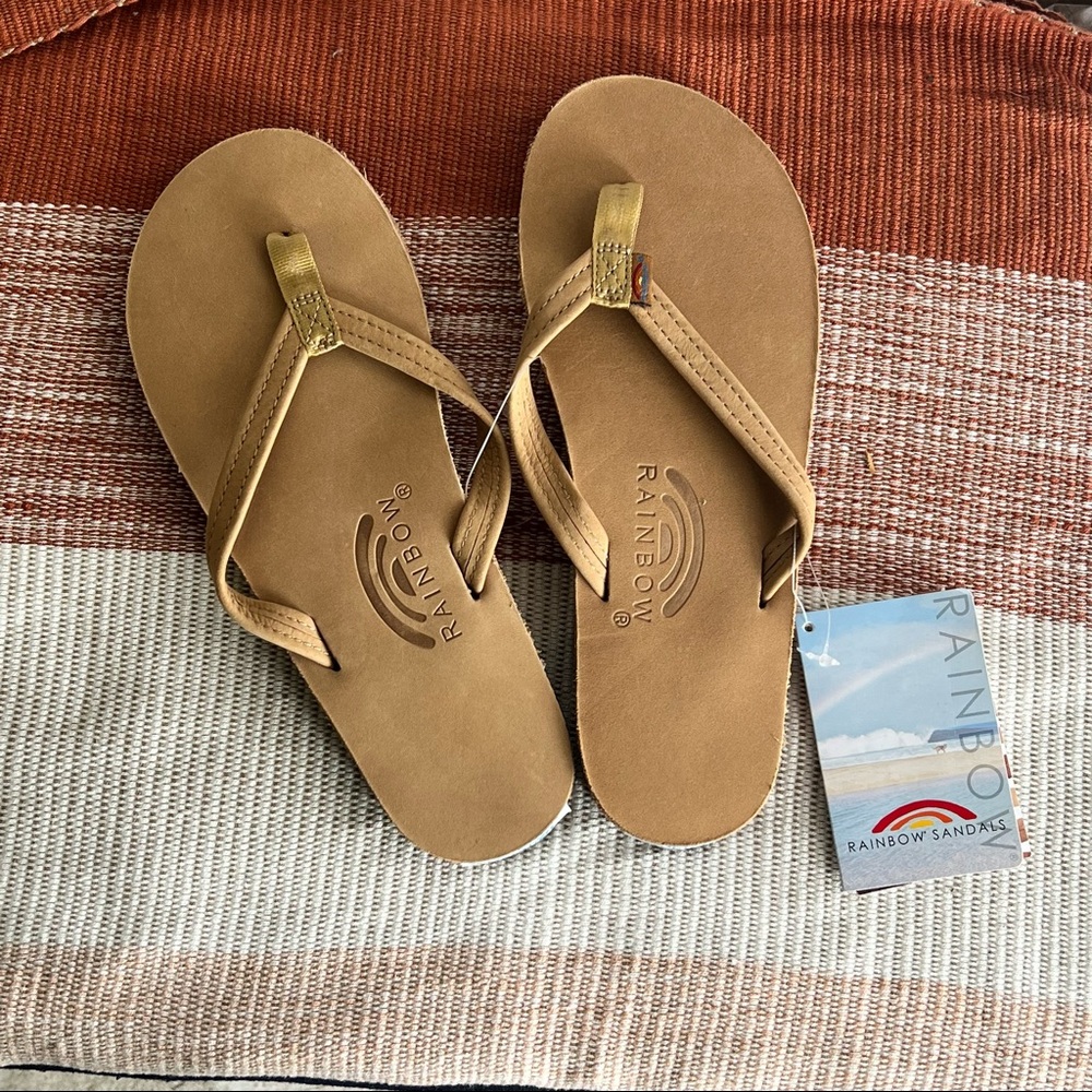 New rainbow sandals size medium